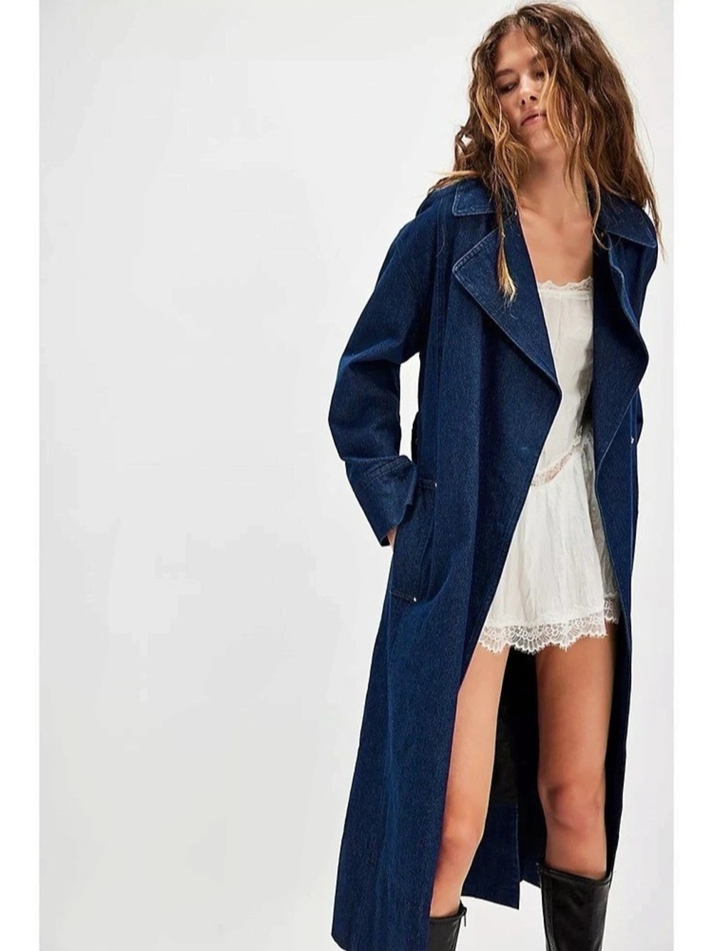 Apparis Tate Denim Trench Denim Trench in Blue Like New - Picture 1 of 14
